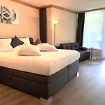 Quellenhof Hotel 3*