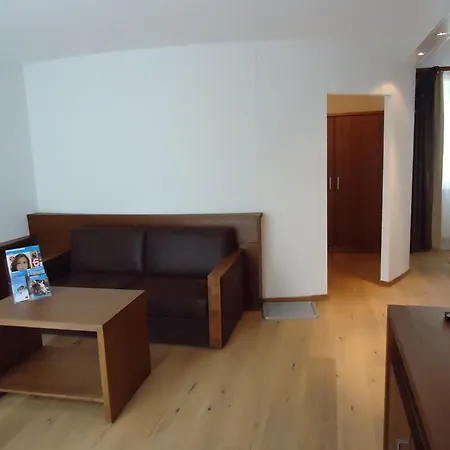 Otel Quellenhof 3*