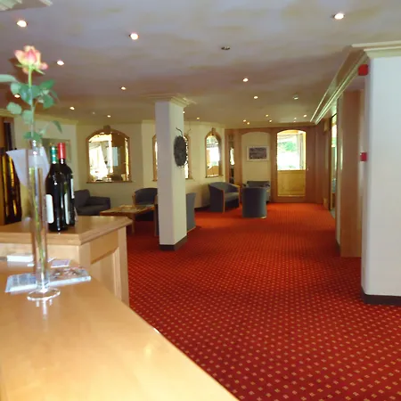 Hotel Quellenhof Loèche-les-Bains