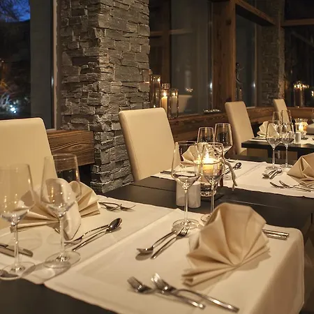 Quellenhof 3* 로이커바드