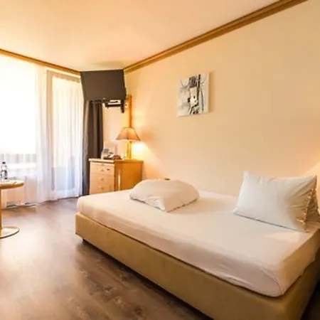 Otel Quellenhof 3*