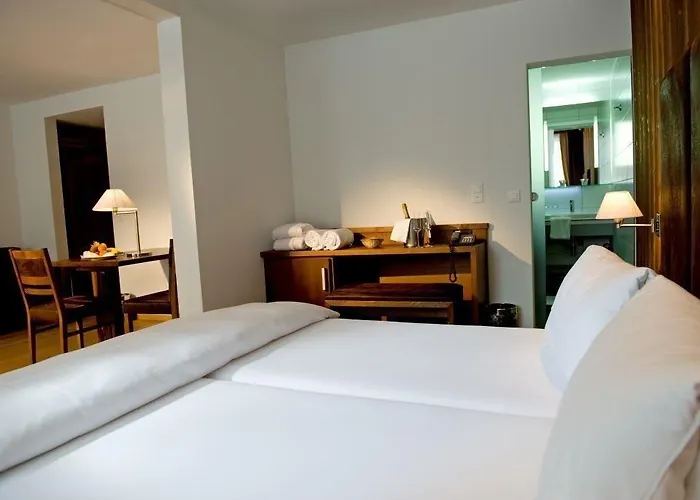 Quellenhof Szálloda 3*