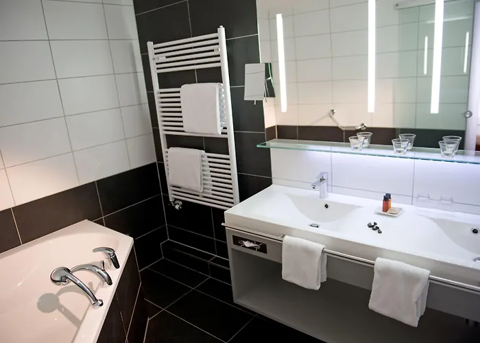 Quellenhof Szálloda 3*